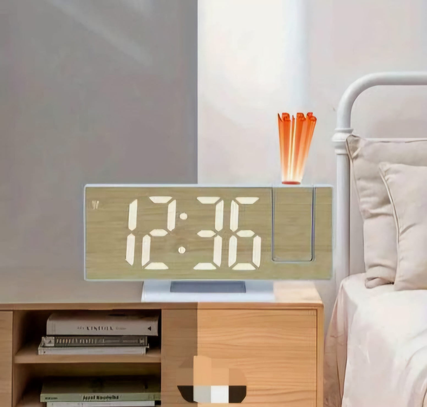 RELOJ DESPERTADOR DIGITAL BAMBÚ CON PROYECTOR LED ARES